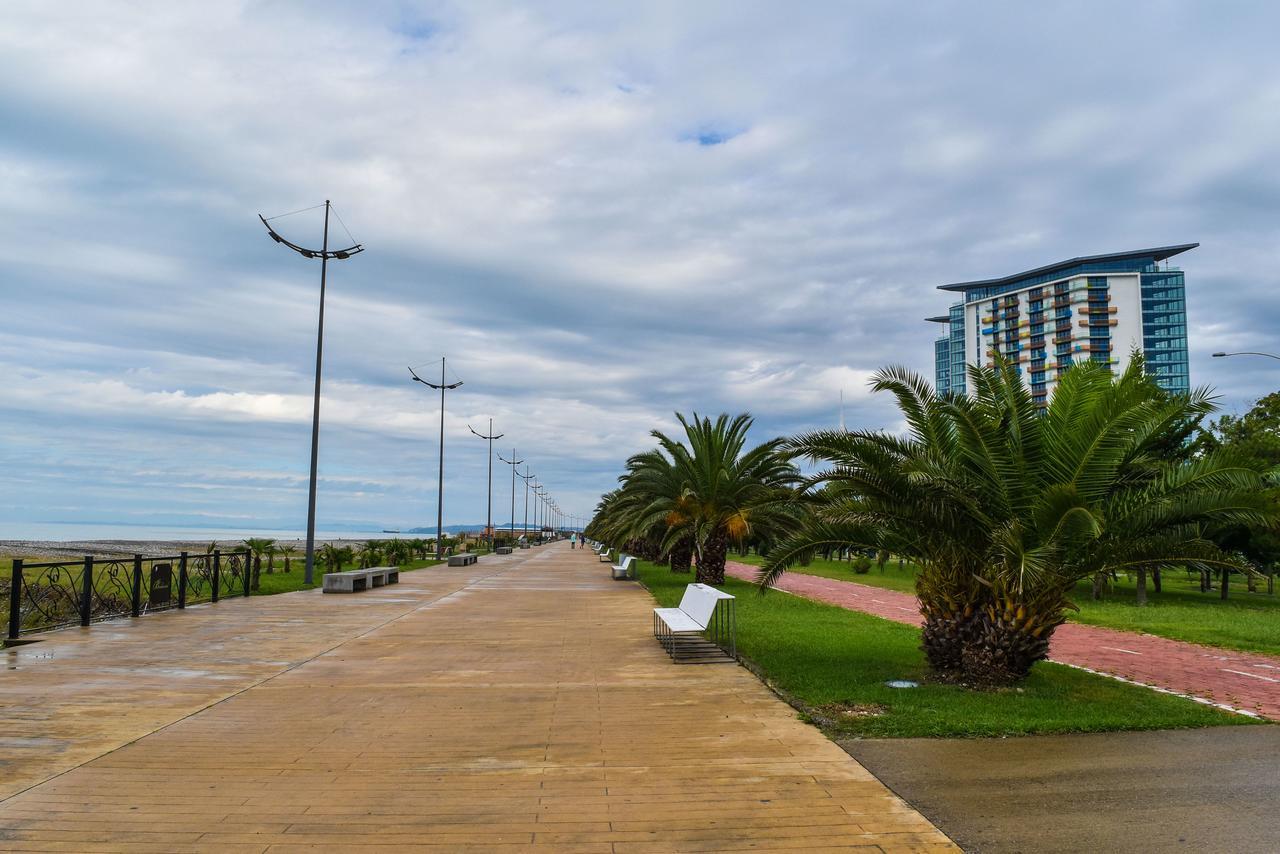 Mar Nero Hostel Batumi Zewnętrze zdjęcie